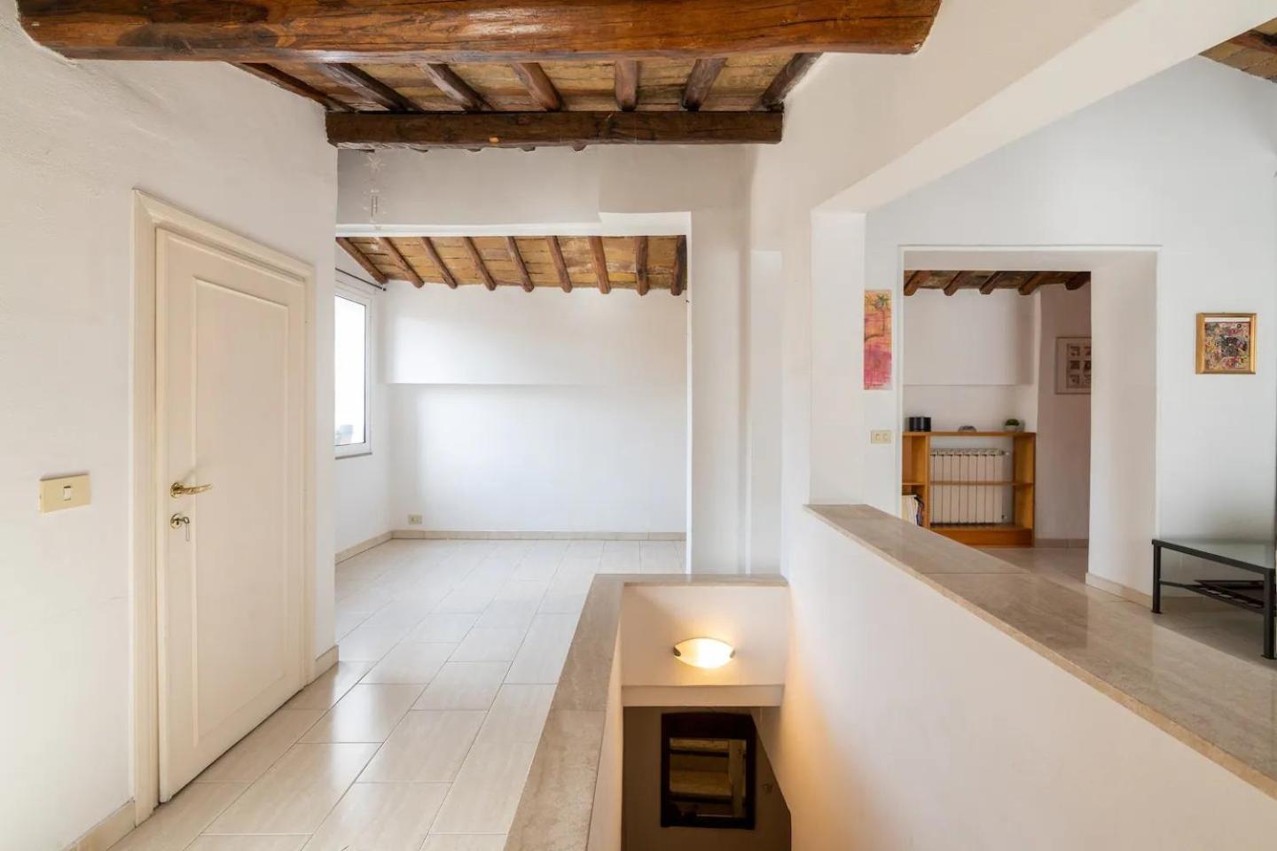 15 Min From Piazza Venezia Skyline Sanctuary In Trastevere מראה חיצוני תמונה